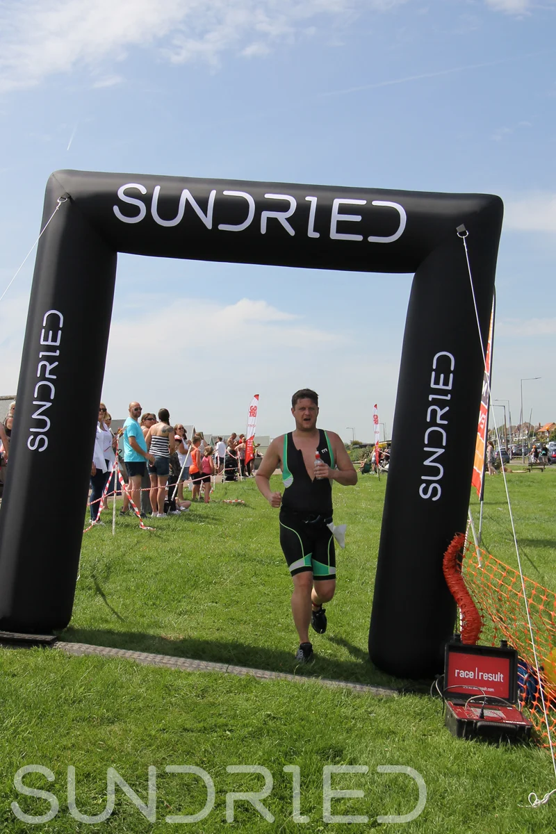 Sundried-Southend-Triathlon-Run-Finish-057.jpg