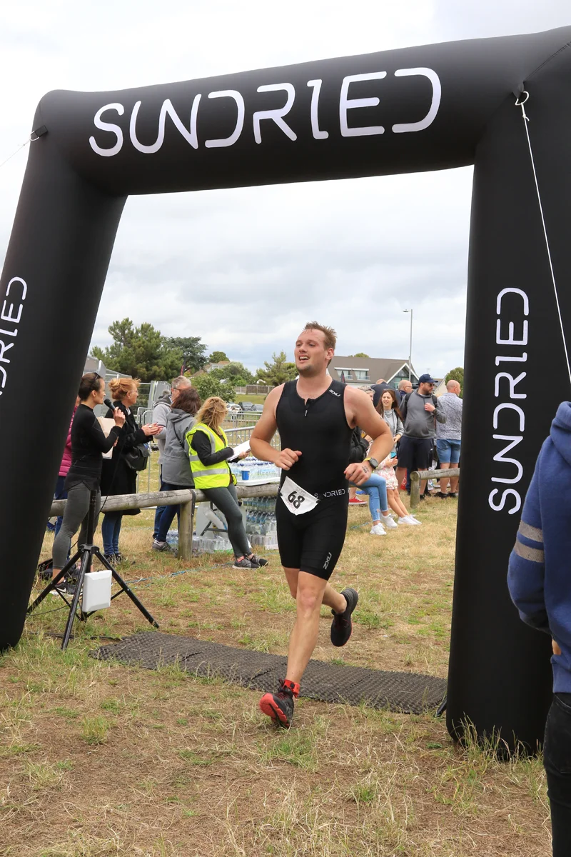 Sundried-Southend-Triathlon-Run-Finish-2019-062.jpg