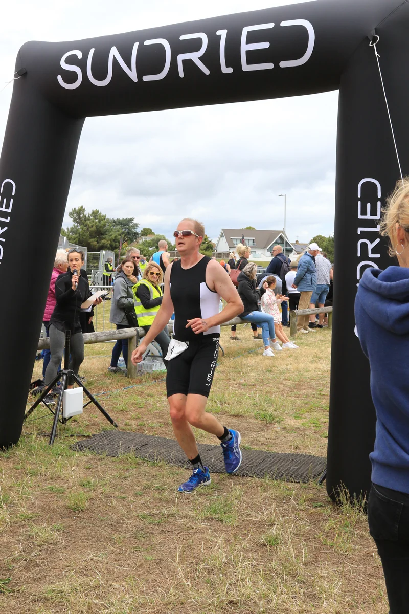 Sundried-Southend-Triathlon-Run-Finish-2019-063.jpg