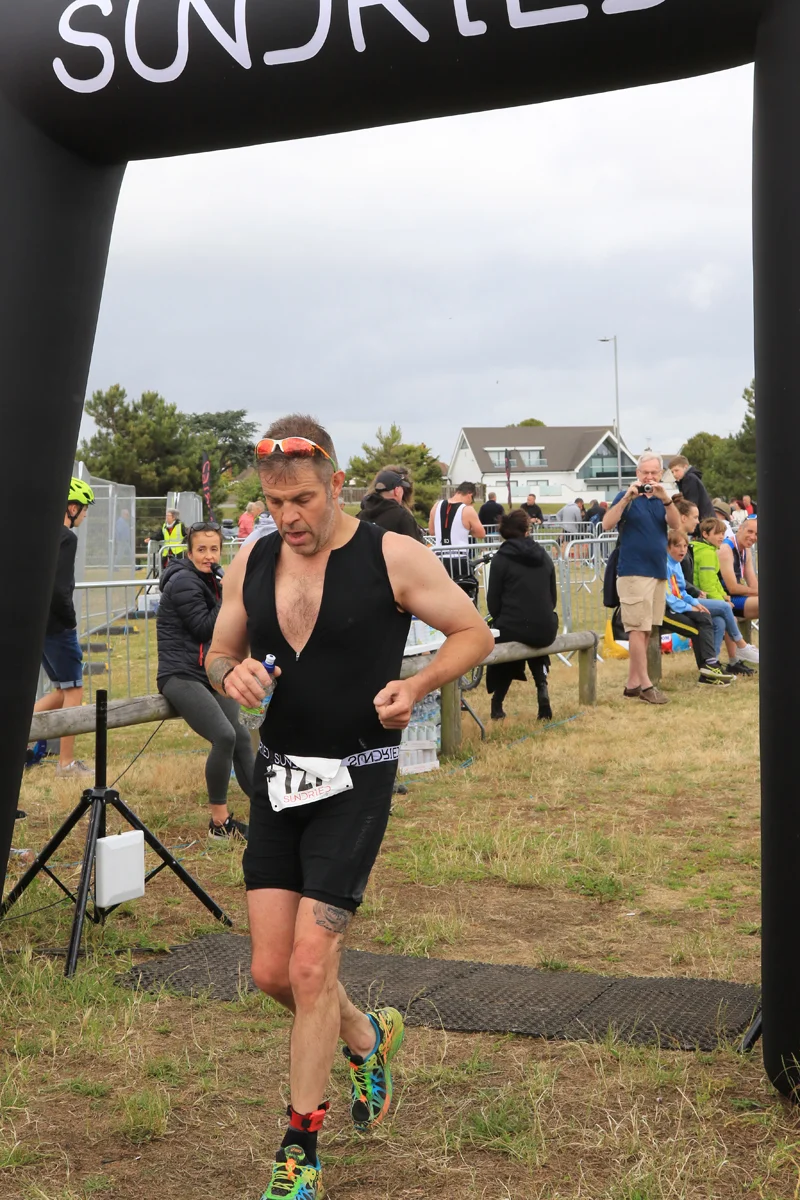 Sundried-Southend-Triathlon-Run-Finish-2019-107.jpg