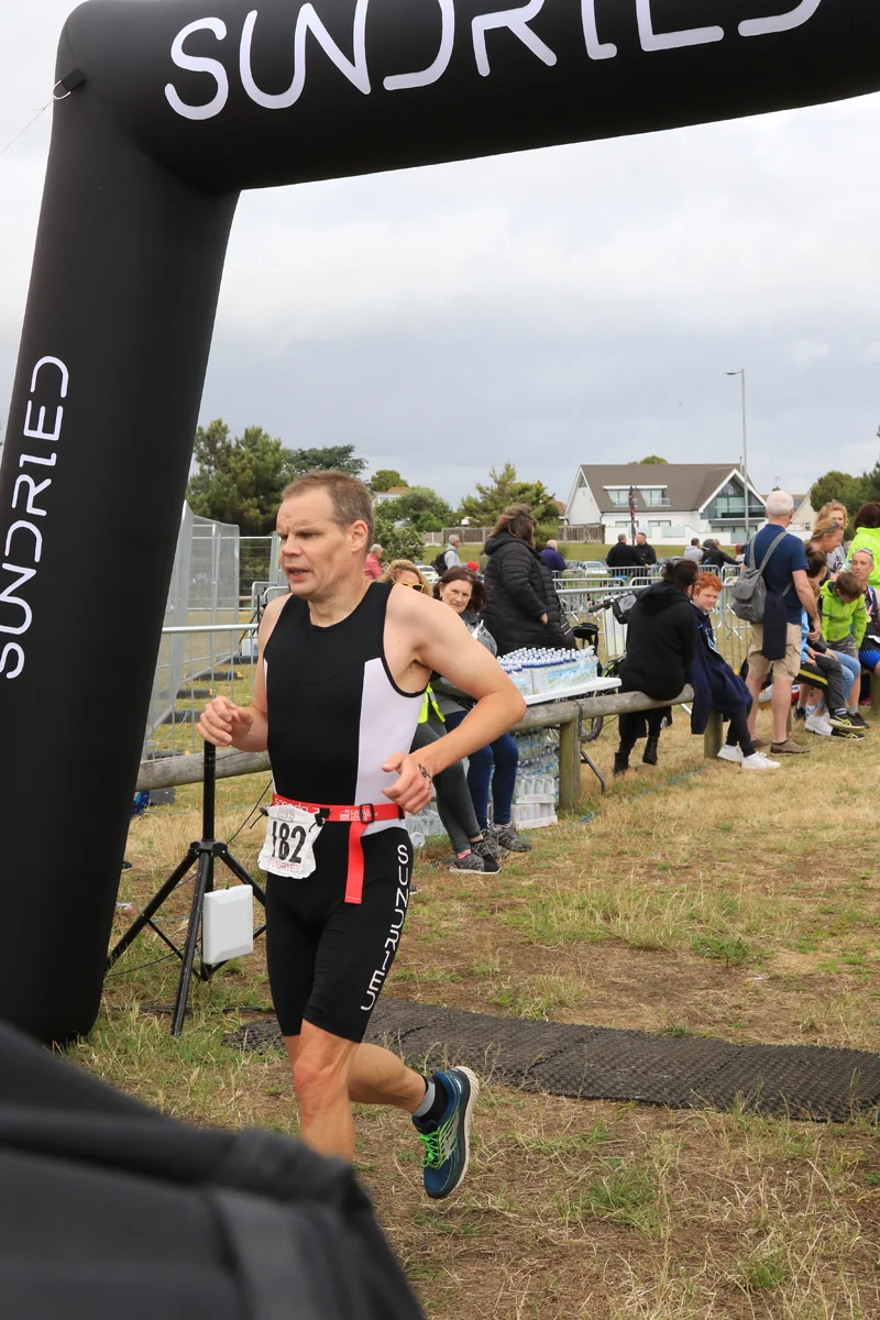 Sundried-Southend-Triathlon-Run-Finish-2019-113.jpg