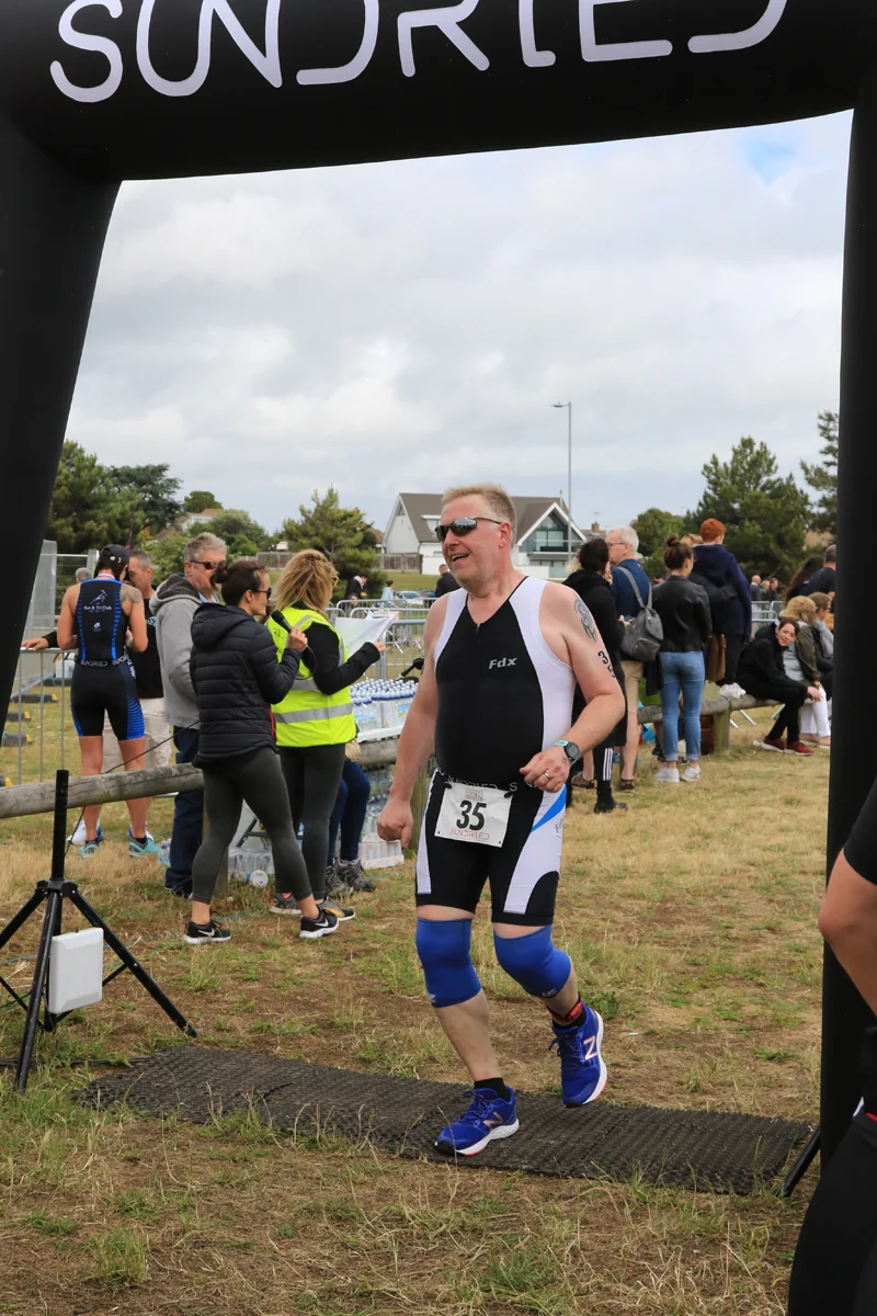 Sundried-Southend-Triathlon-Run-Finish-2019-134.jpg