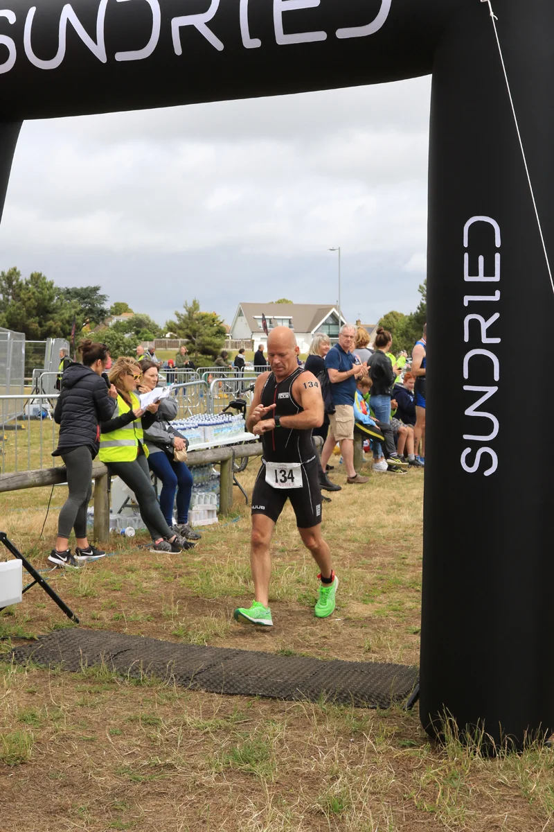 Sundried-Southend-Triathlon-Run-Finish-2019-121.jpg
