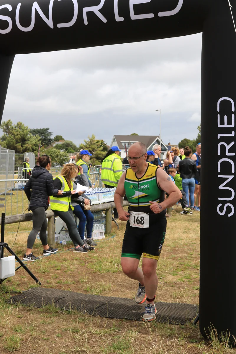 Sundried-Southend-Triathlon-Run-Finish-2019-122.jpg
