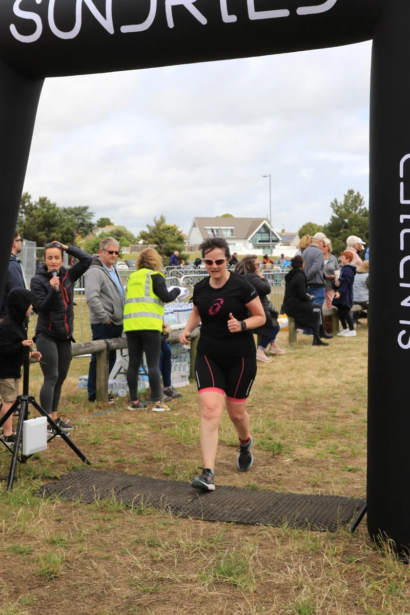 Sundried-Southend-Triathlon-Run-Finish-2019-145.jpg