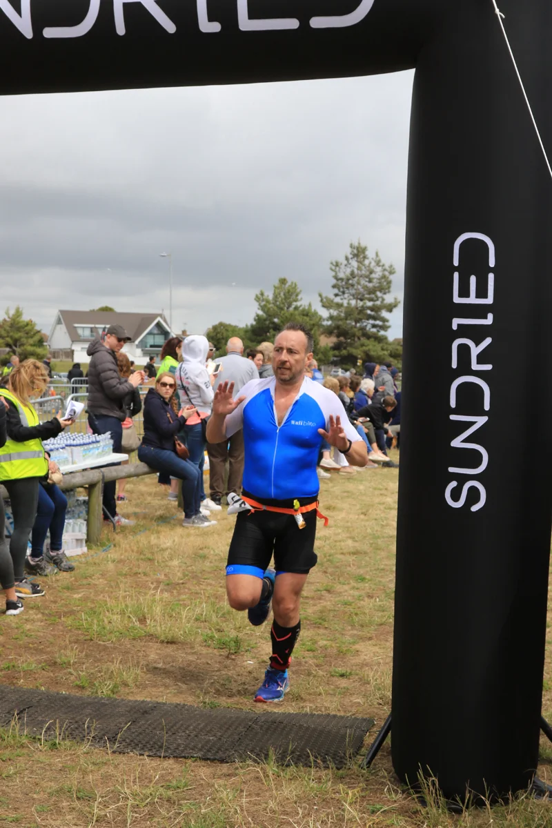 Sundried-Southend-Triathlon-Run-Finish-2019-181.jpg