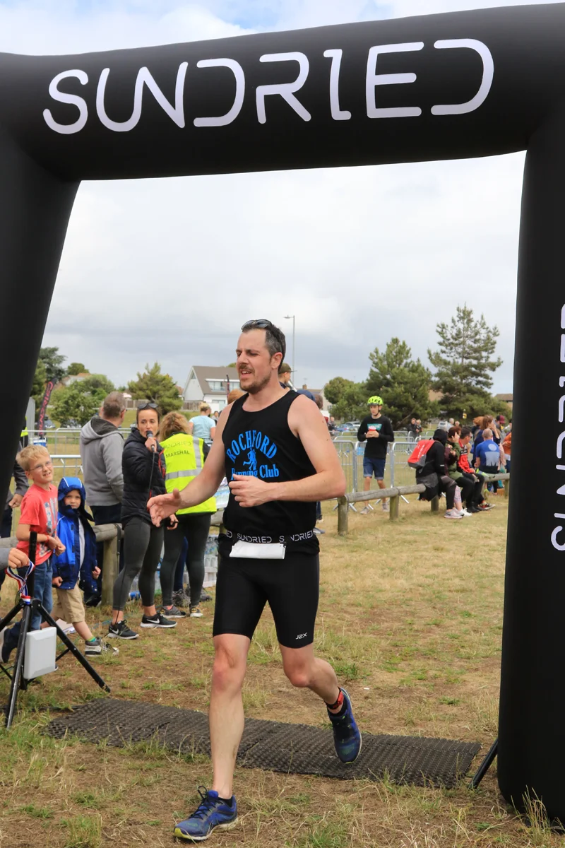 Sundried-Southend-Triathlon-Run-Finish-2019-190.jpg