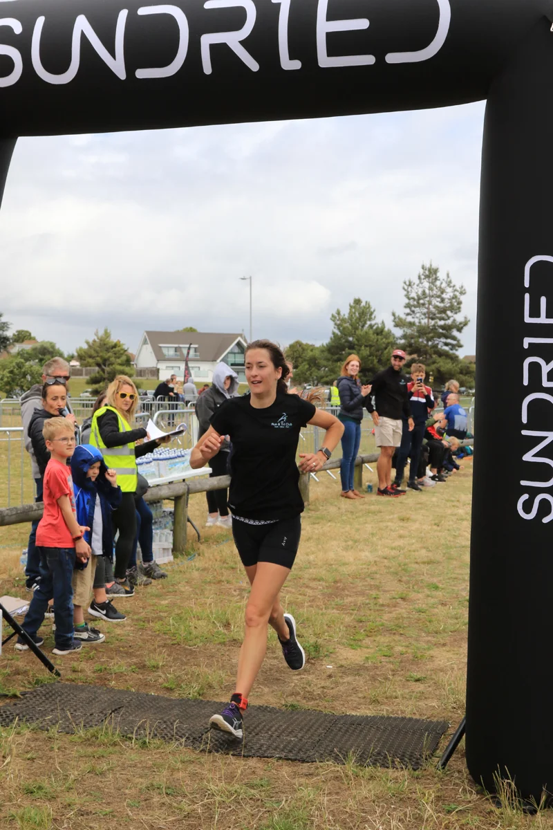 Sundried-Southend-Triathlon-Run-Finish-2019-196.jpg