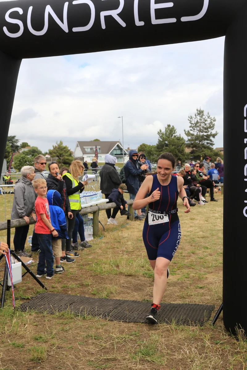 Sundried-Southend-Triathlon-Run-Finish-2019-199.jpg