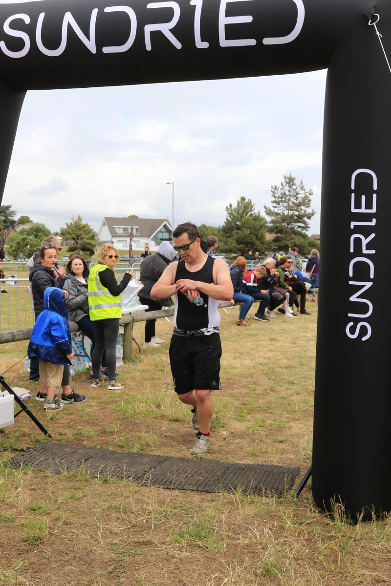 Sundried-Southend-Triathlon-Run-Finish-2019-201.jpg