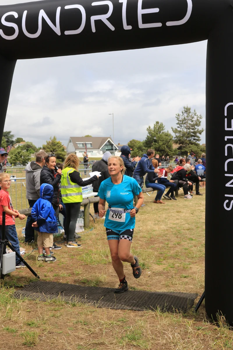 Sundried-Southend-Triathlon-Run-Finish-2019-202.jpg