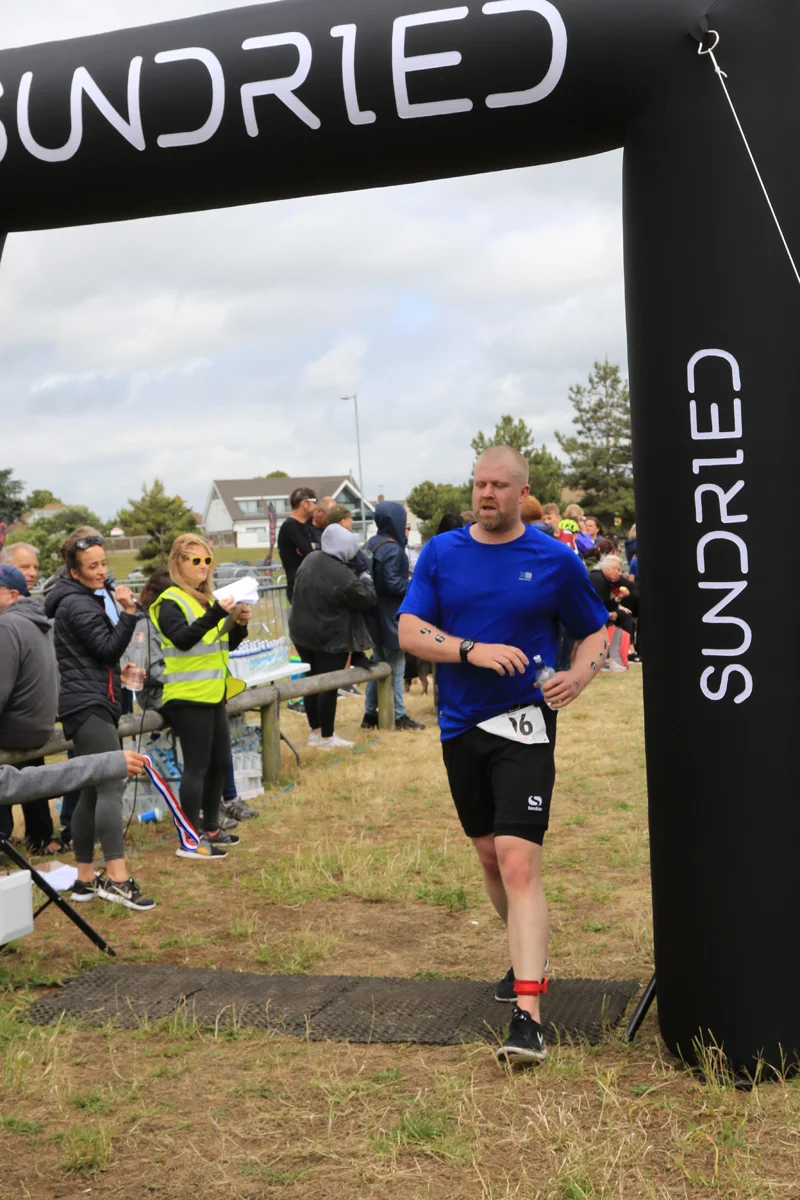 Sundried-Southend-Triathlon-Run-Finish-2019-222.jpg