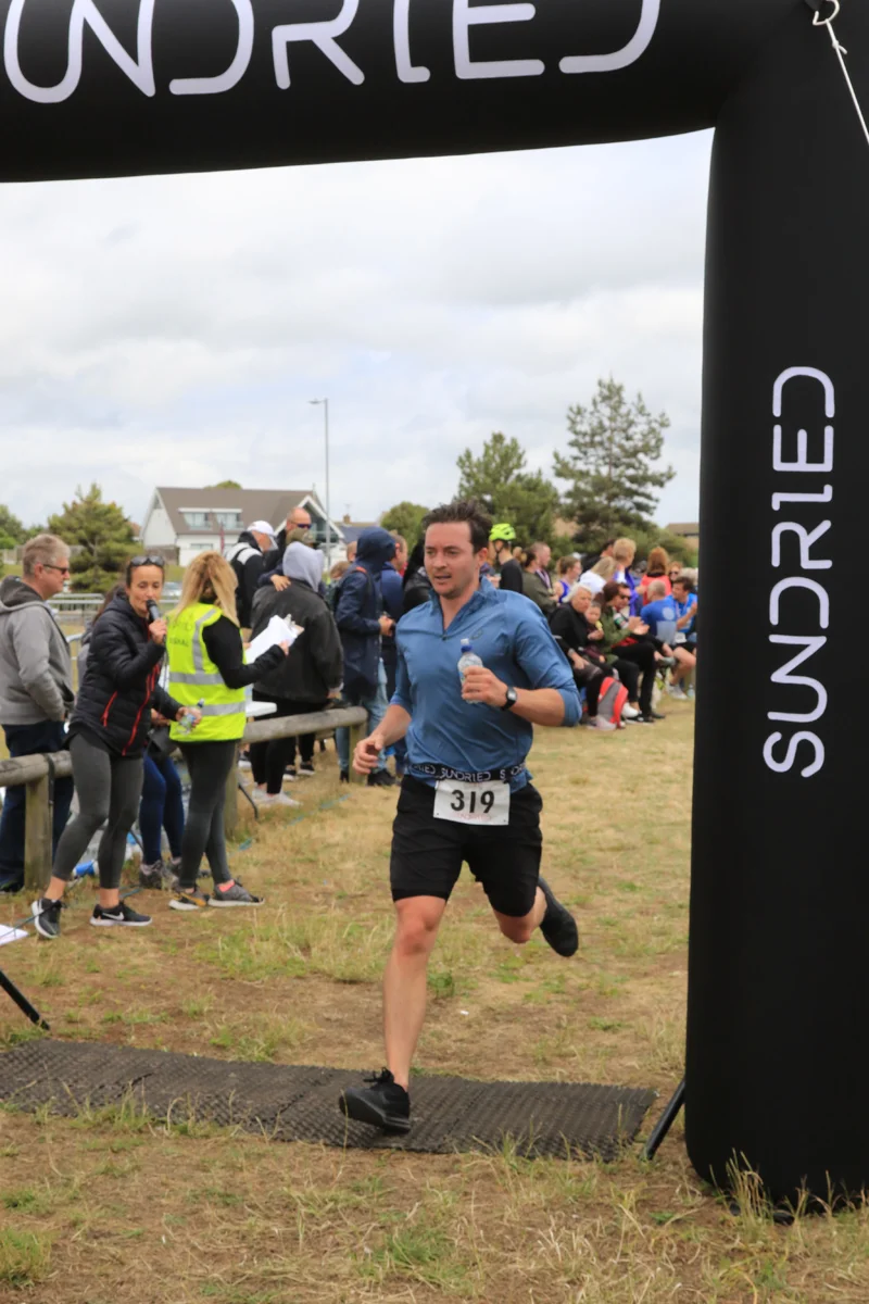 Sundried-Southend-Triathlon-Run-Finish-2019-227.jpg