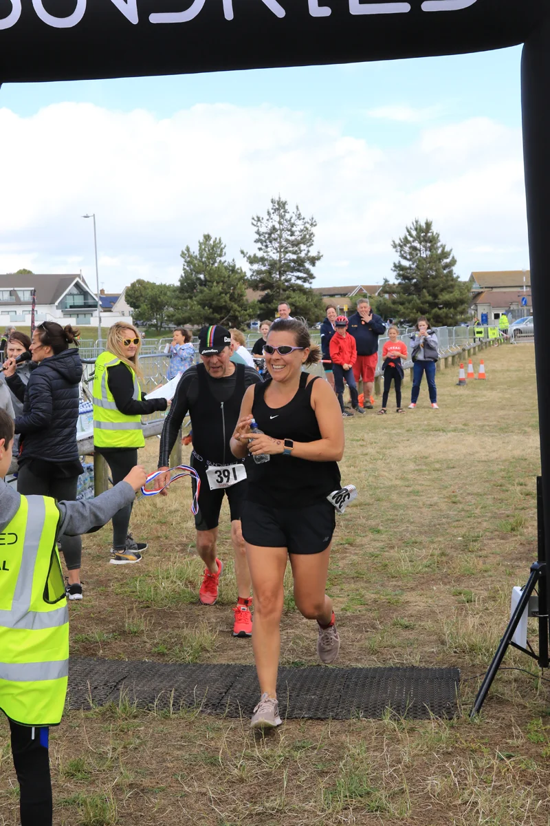Sundried-Southend-Triathlon-Run-Finish-2019-266.jpg
