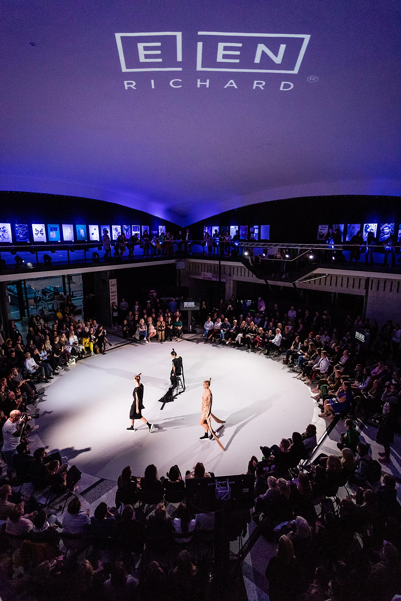 disain_on_moes_johan-paul_hion (63).jpg