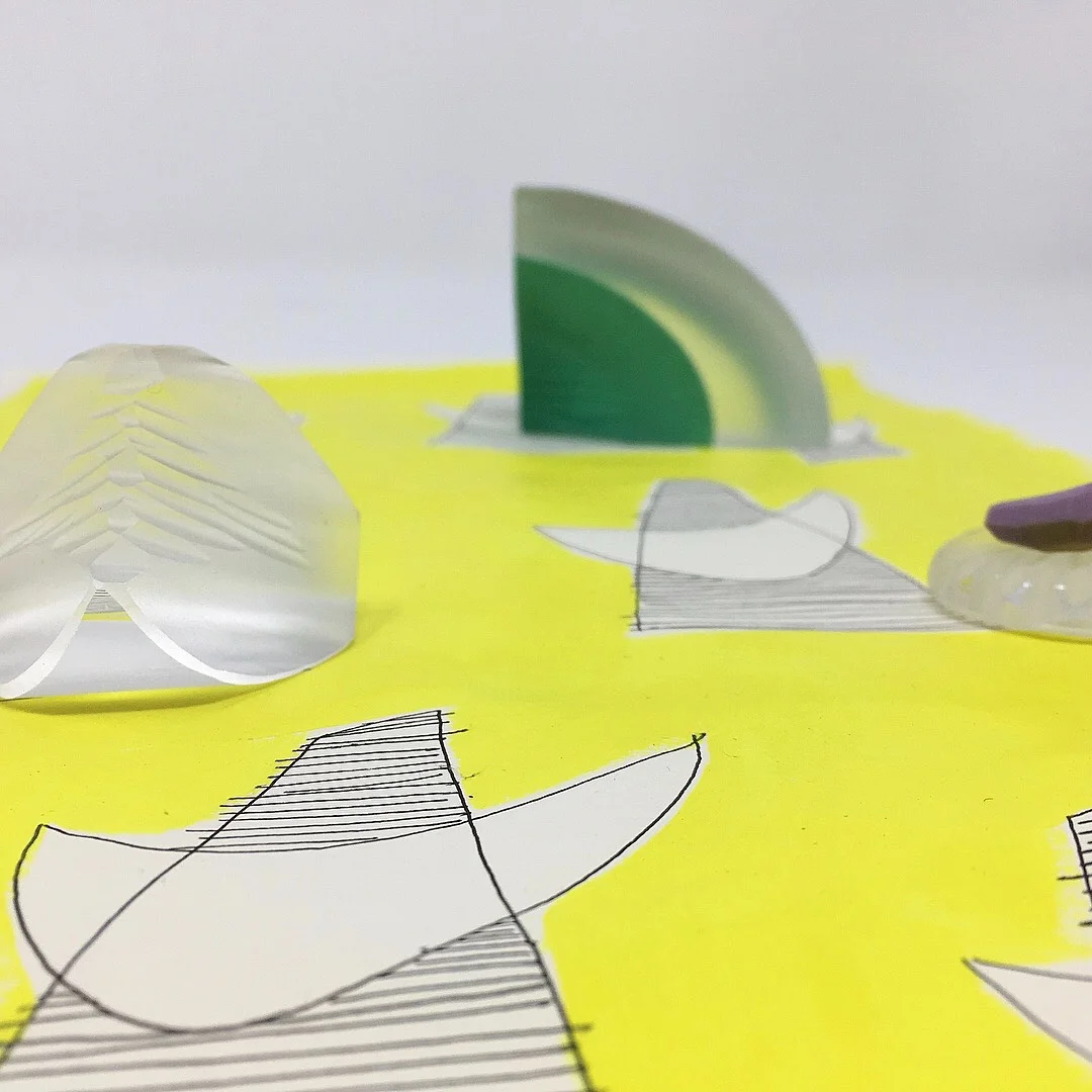 Glass object and sketch by Juli Bolaños-Durman @julibd_com