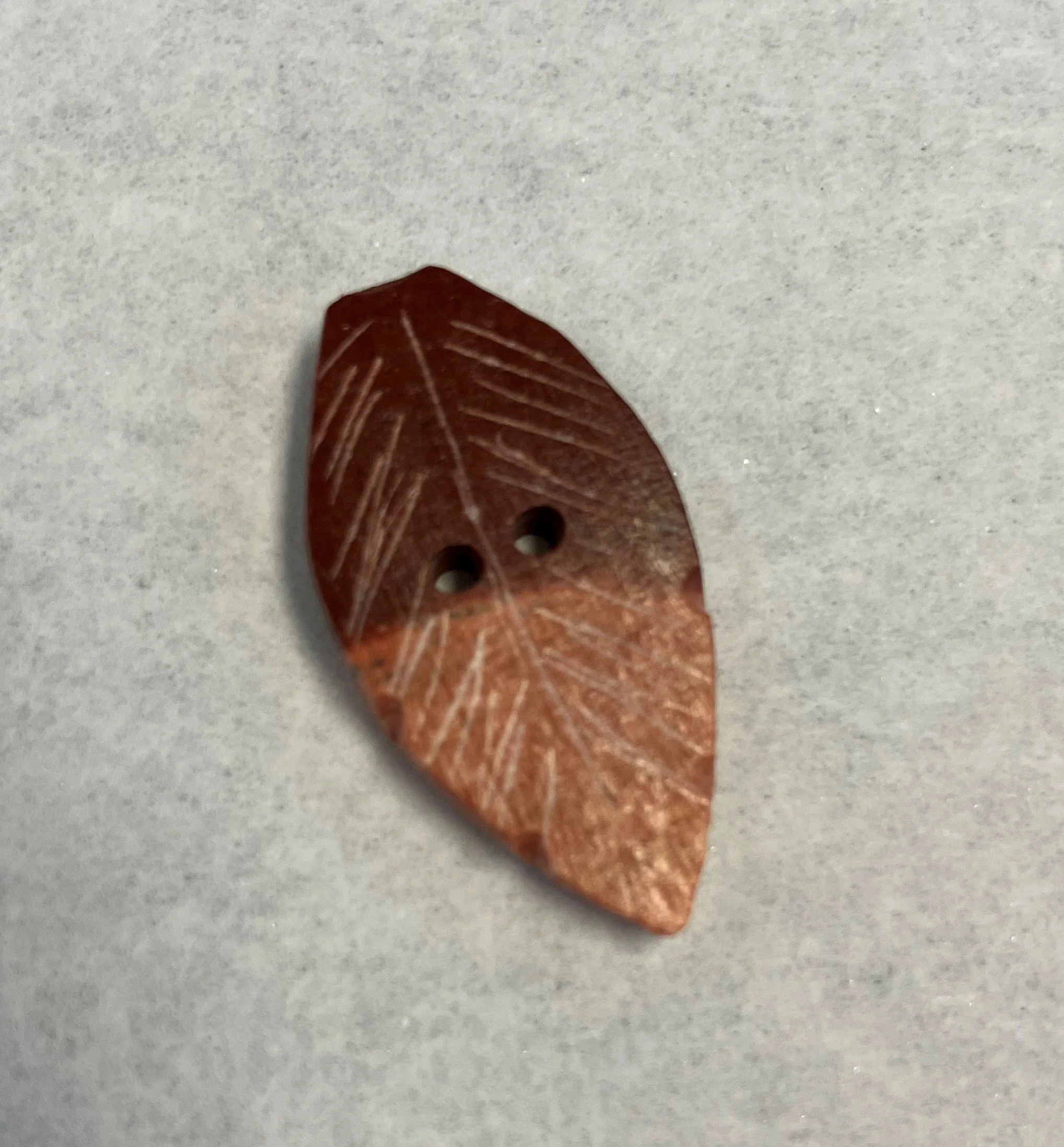 Feather button - RL.JPG