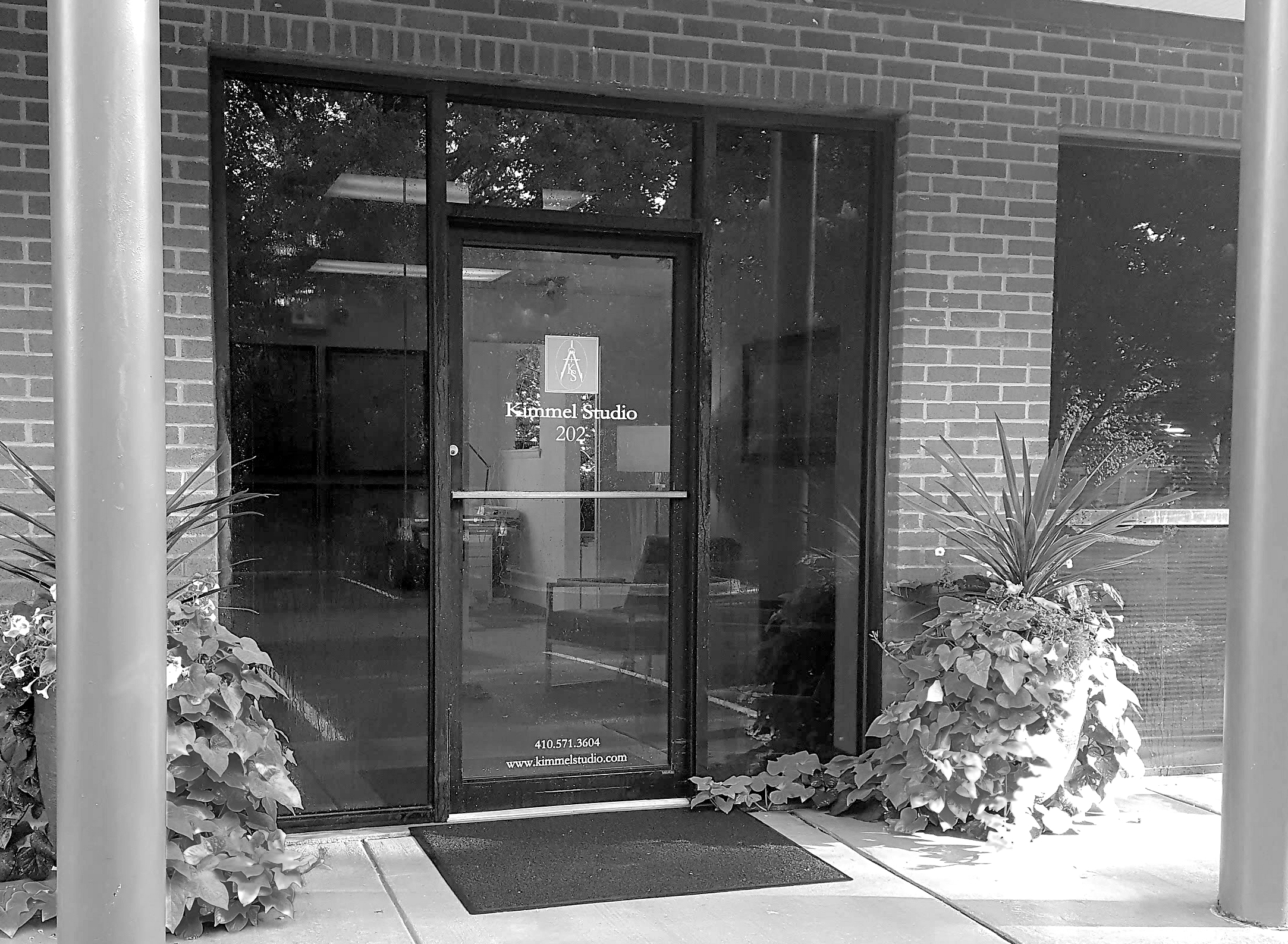 You can find our office in Eastport, a neighborhood of Annapolis, MD. We are walking distance from downtown historic Annapolis, but unlike many of the offices located in downtown Annapolis, ours has its parking lot. It is easy to park, and our clients frequently drop by to say hi.