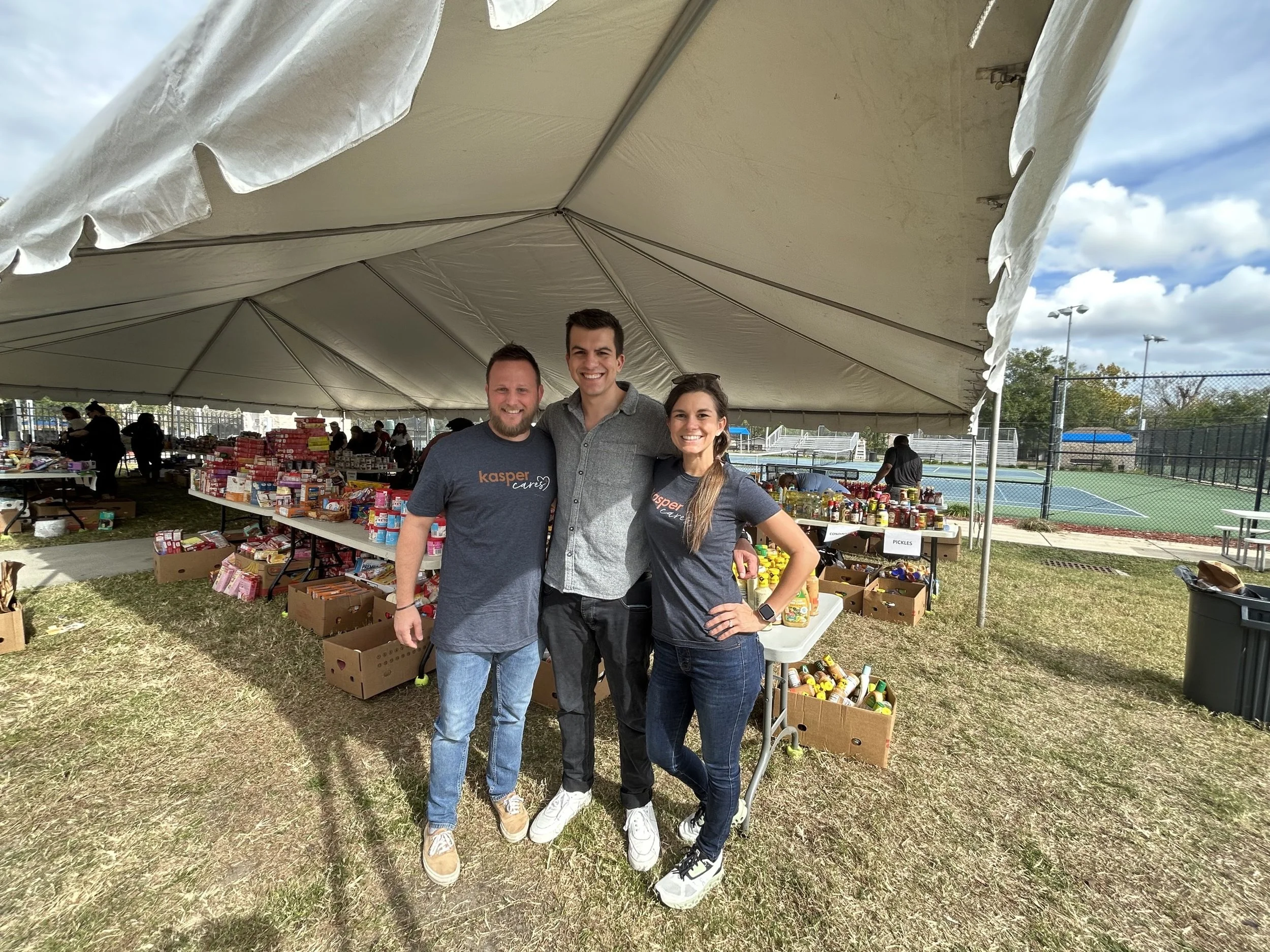 MWYF_ThanksgivingSorting_Lauren (4).jpg