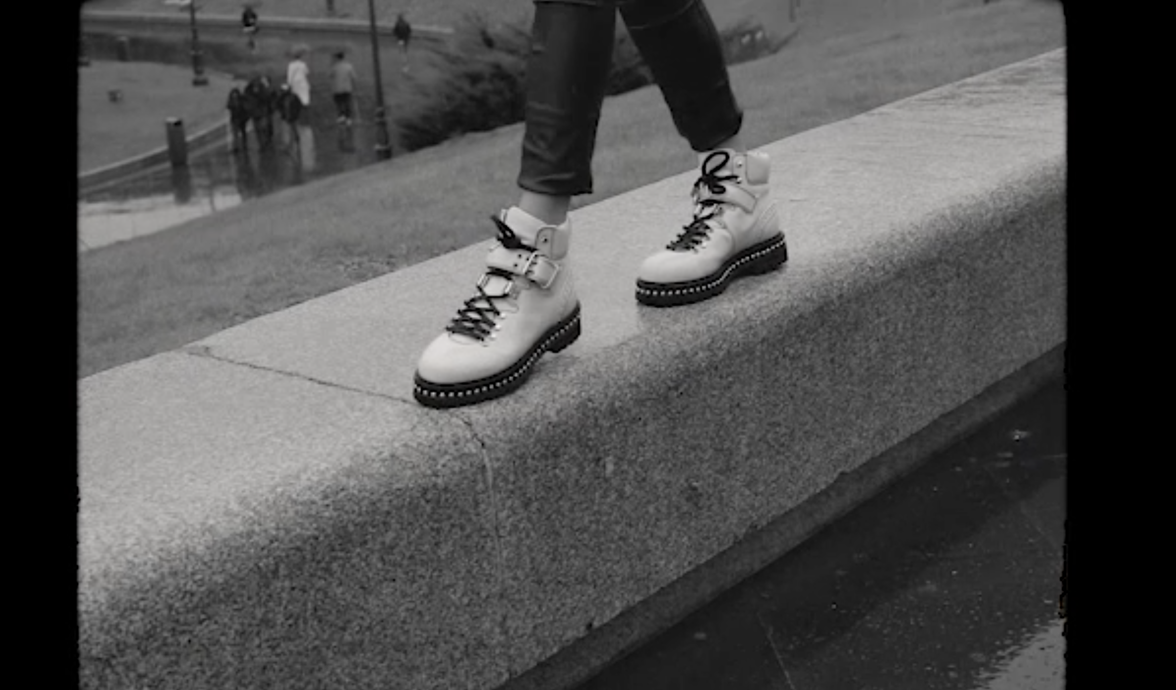 Creating stories for Lola Cruz: Chapter 1