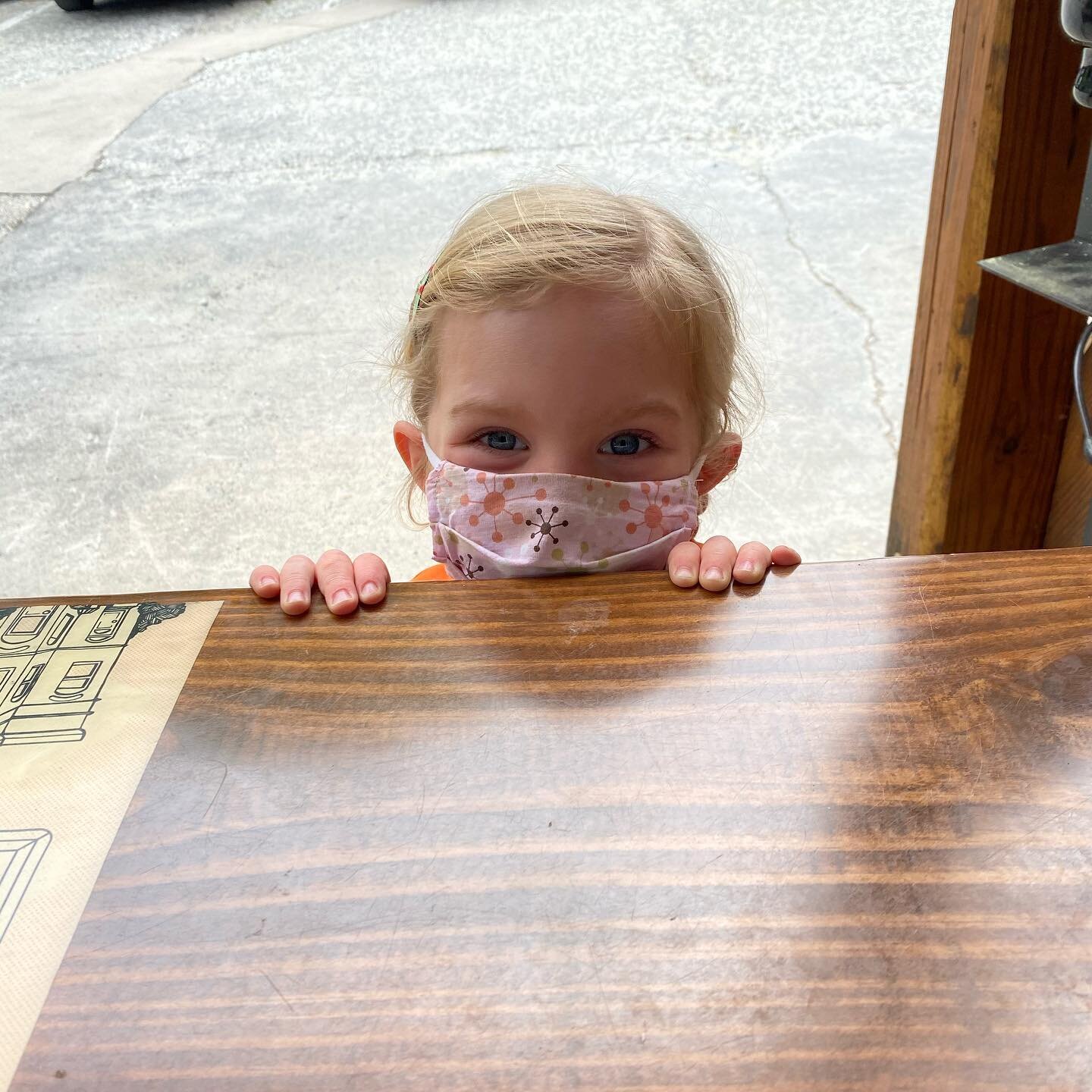 Tiny grubber 😍😇🥰!
This little cutey made our DAY last week when she came to our window to order to-go. Can&rsquo;t get enough of this 📸.
.
#togo #breakfast #durhamnc #durm #nc