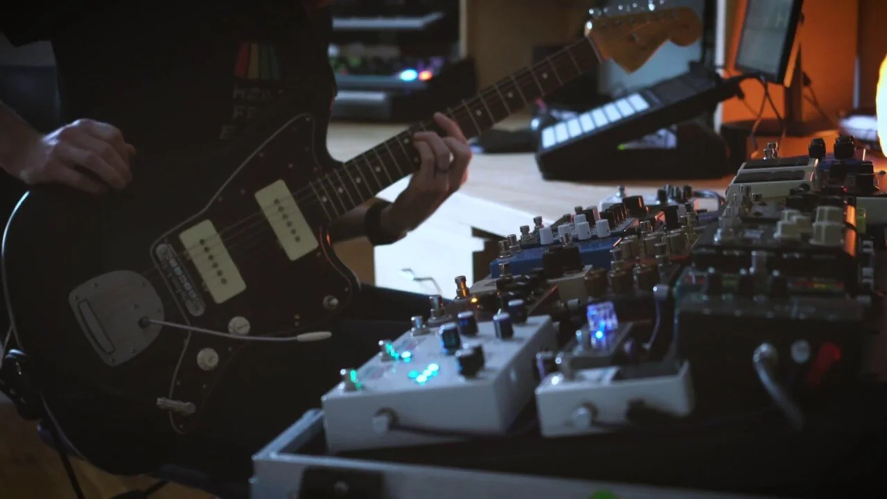 06 Theres No Reason.jpg