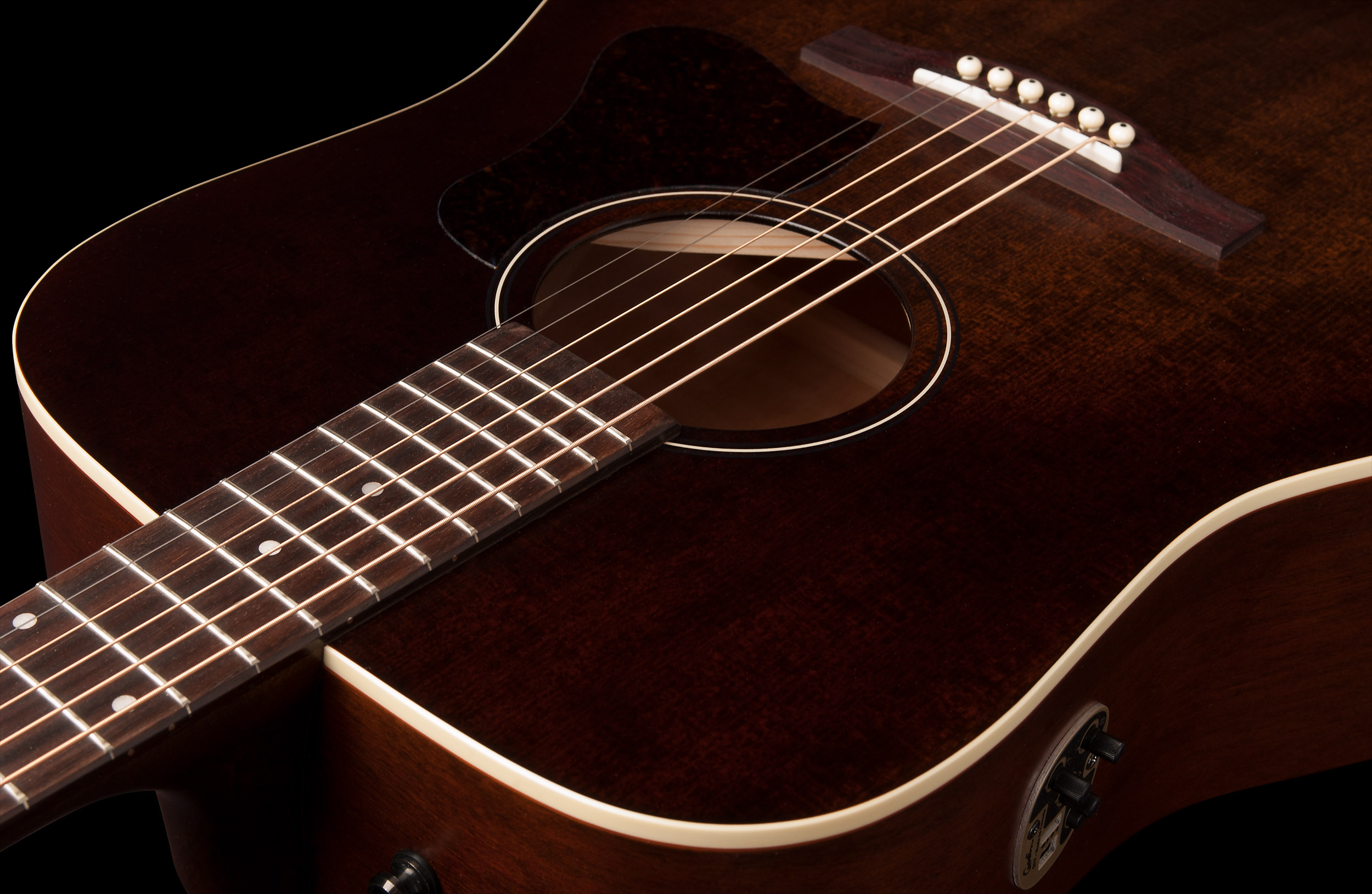 42425_Americana_BourbonBurst