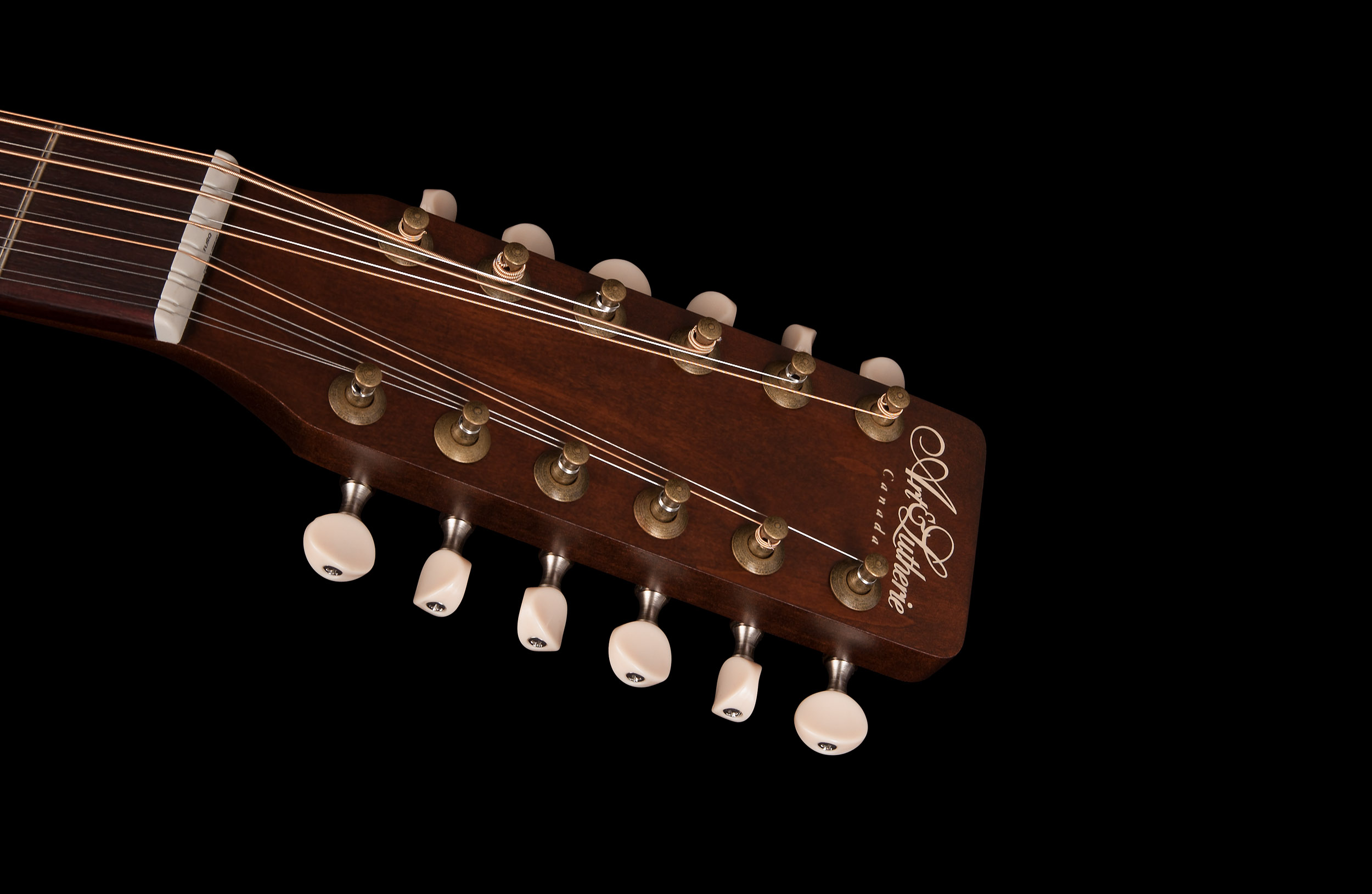 42487_Legacy_BourbonBurst_CW