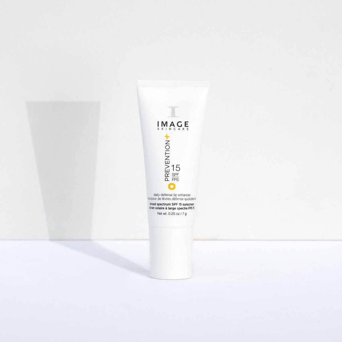 PREVENTION+® daily defense lip enhancer SPF 15