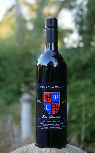 WINE TASTING WITH Piedra Creek Winery