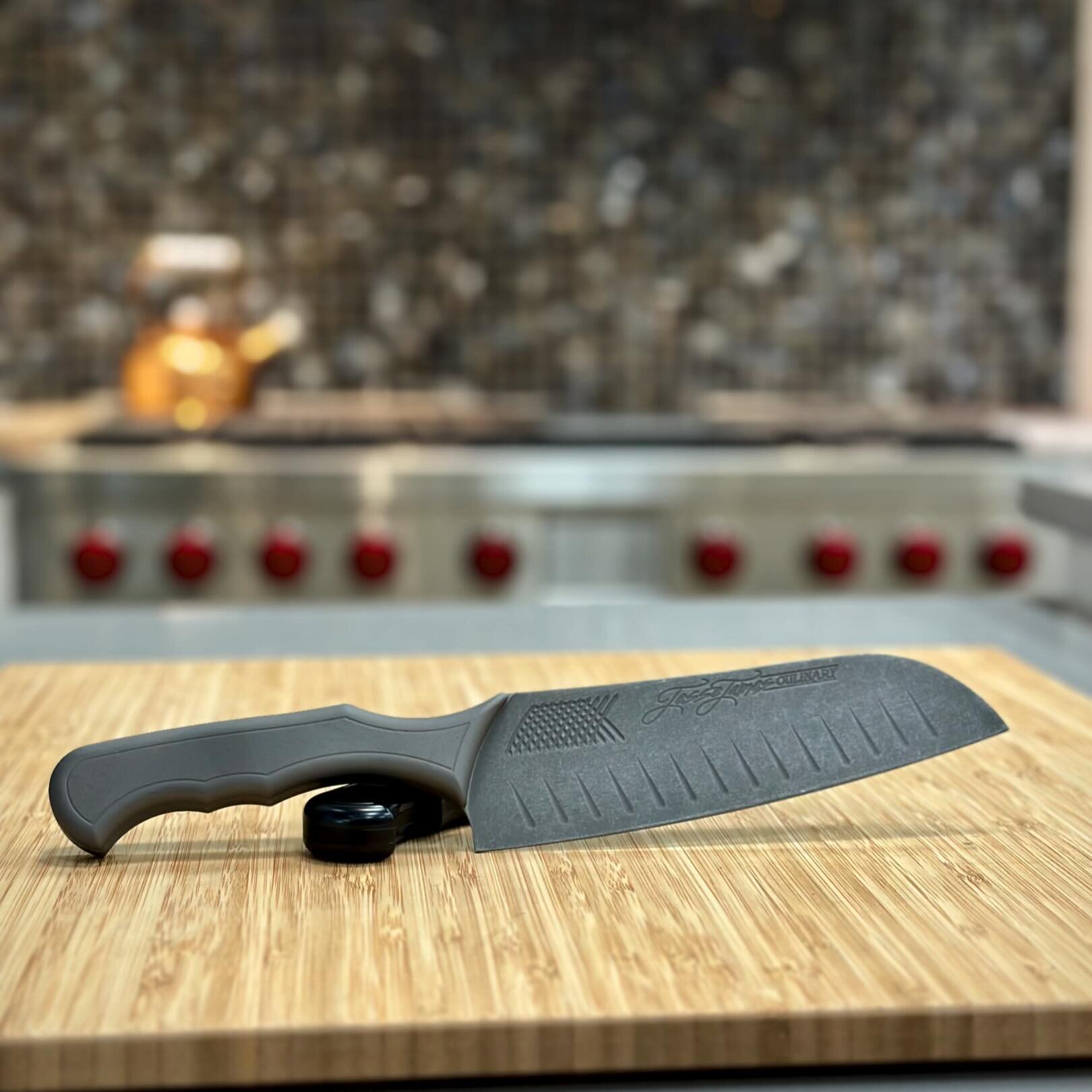 Happy Easter from @jesse_james_culinary 🔪 

#stone
