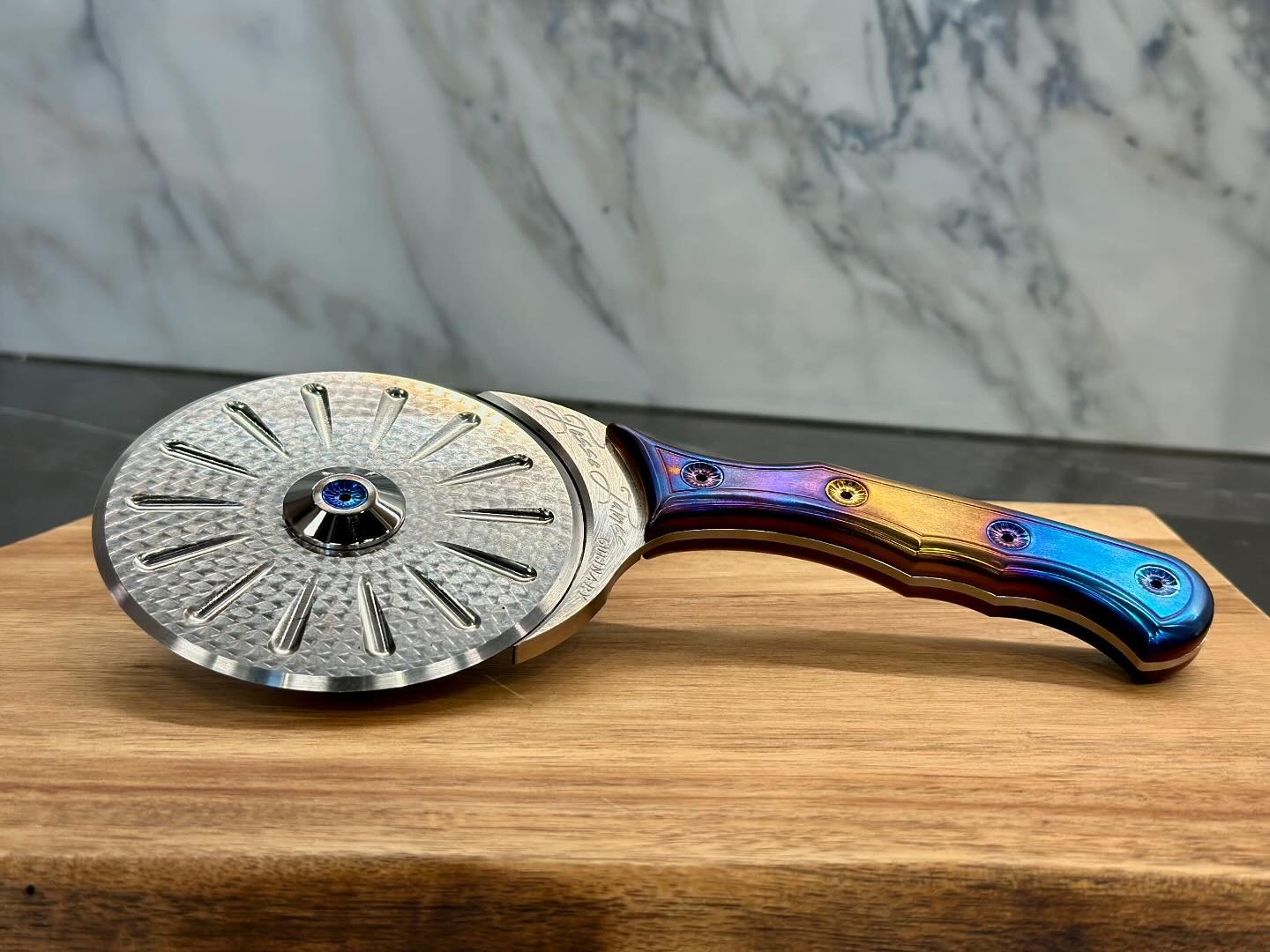 National pizza party day? We&rsquo;re in with our #pizzacutioner 🍕 What are you ordering? 👀 #pizzaparty #jessejames #jessejamesculinary #cheftools #kitcheninspiration #chef #cook #addtocart #custom #slice #dice #pizzaplease #pizzaparty