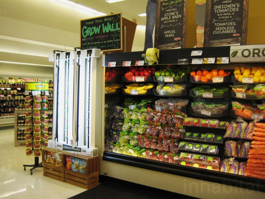 Fridays-Fresh-Market-Grow-Wall-Inside-889x667.jpg
