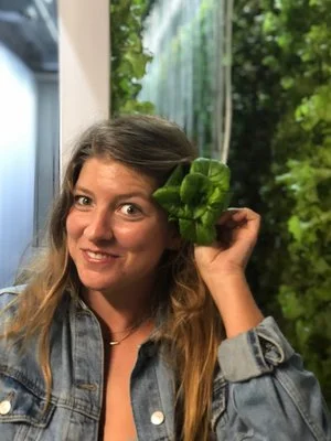 We caught up with Lizzy of Bee's Greens Co. to learn more about her island farm in Waipahu, Hawaii!