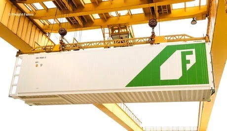 FREIGHT+FARM+-+LIFTING+CONTAINER.jpg
