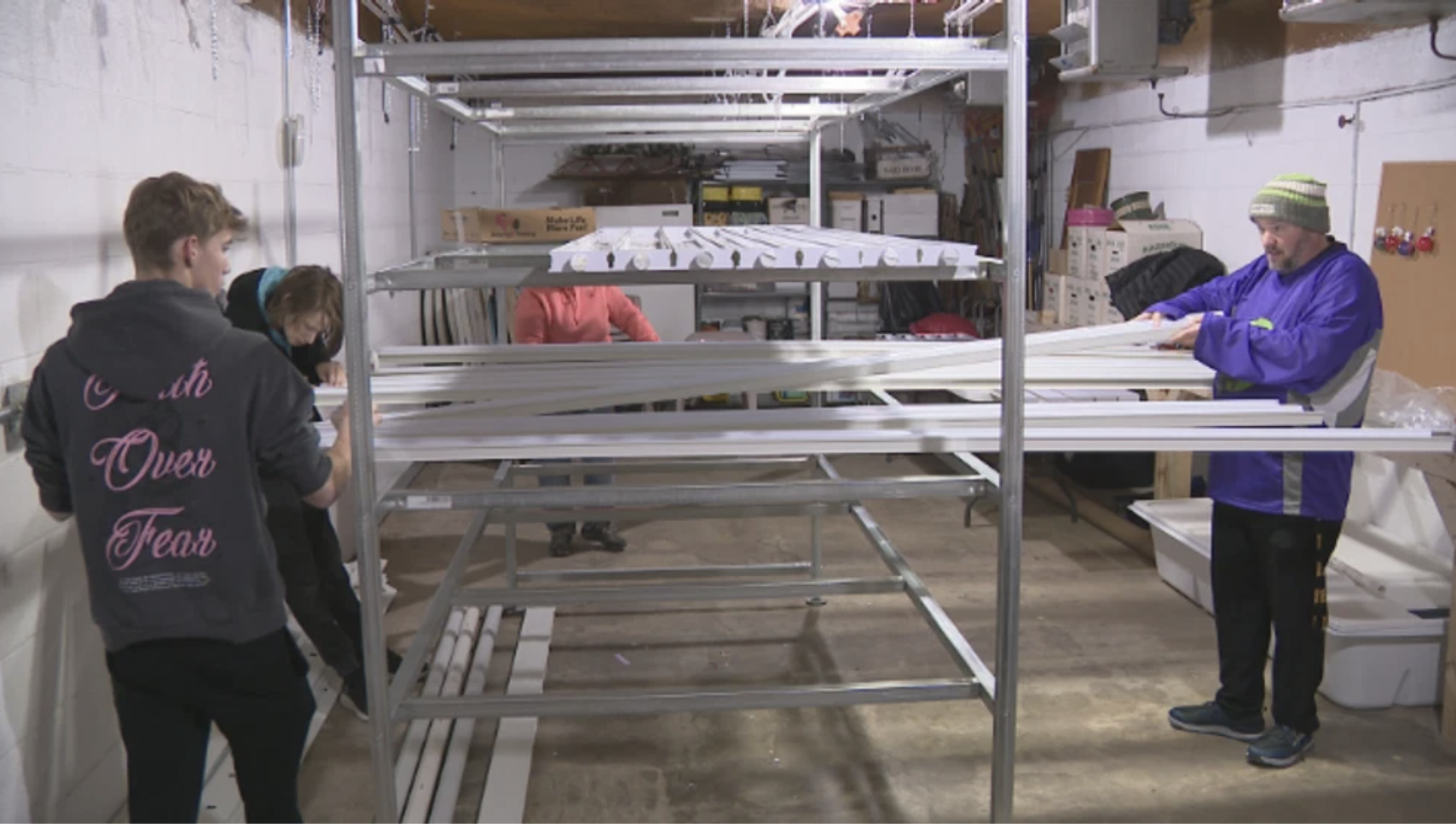 USA - IOWA - VIDEO: GROW Kazimour Collaborates With Metro High School Students To Build Hydroponic System