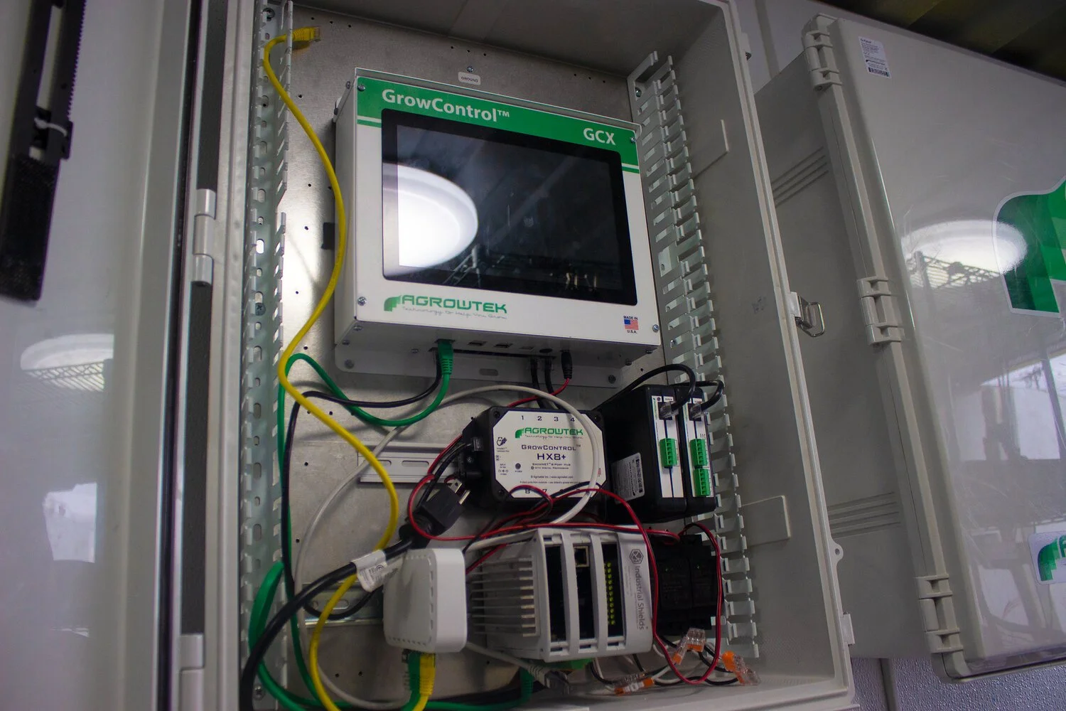 20260430-004734-6aa-phpgjfzgC.jpg