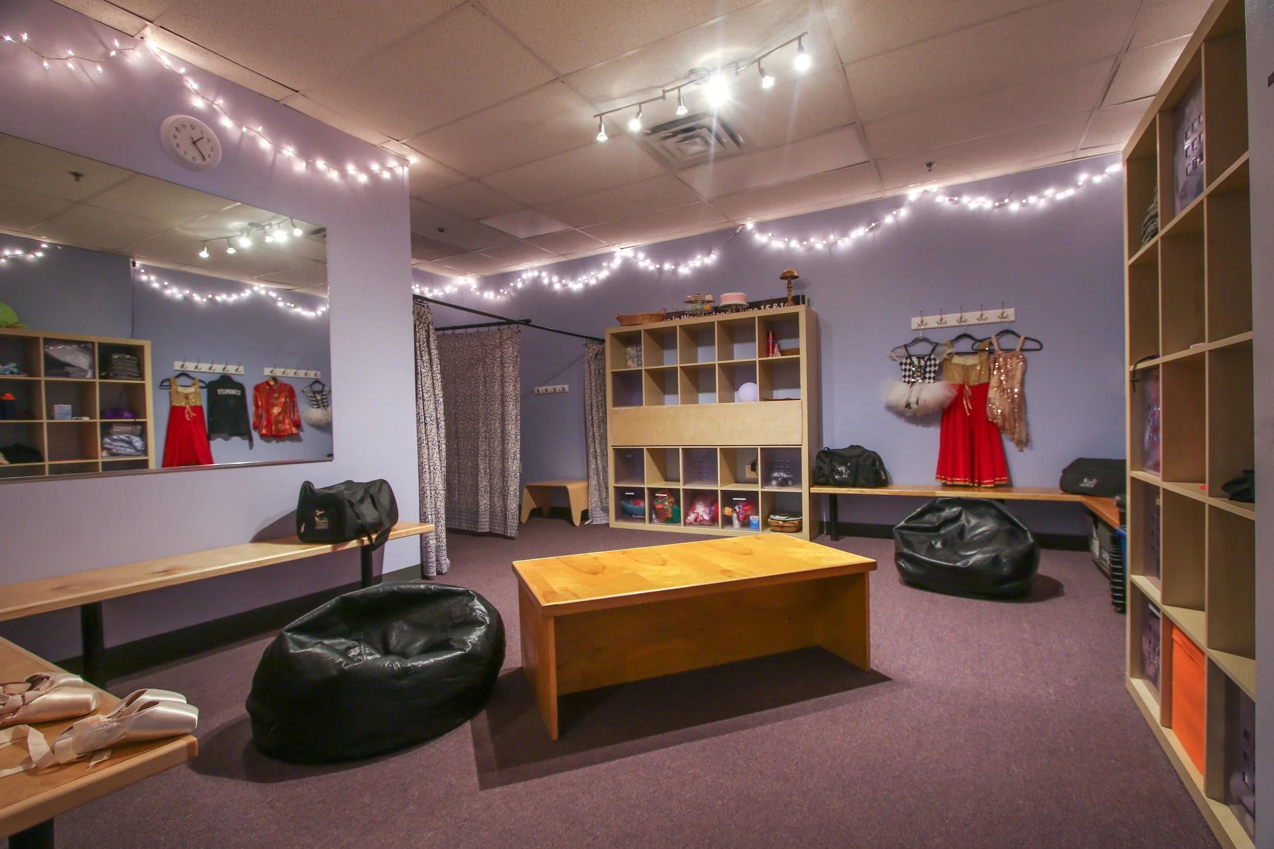 the new expanded dancers lounge & dressing nooks!