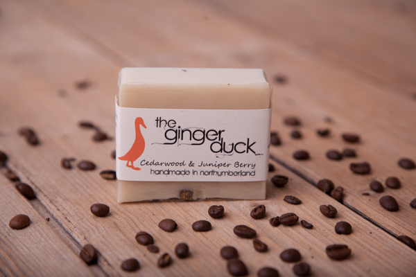 PICTORIAL_BERWICK_product-photography-soap-candles-ginger-duck-0606.jpg