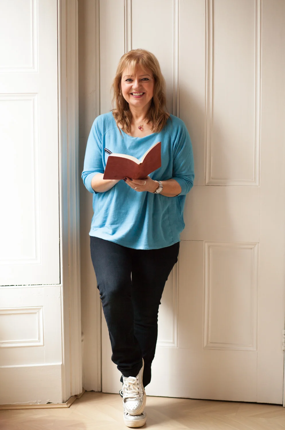 PICTORIAL_BERWICK_barbara-henderson-bea-davenport-author-headshots-spital-2362.jpg