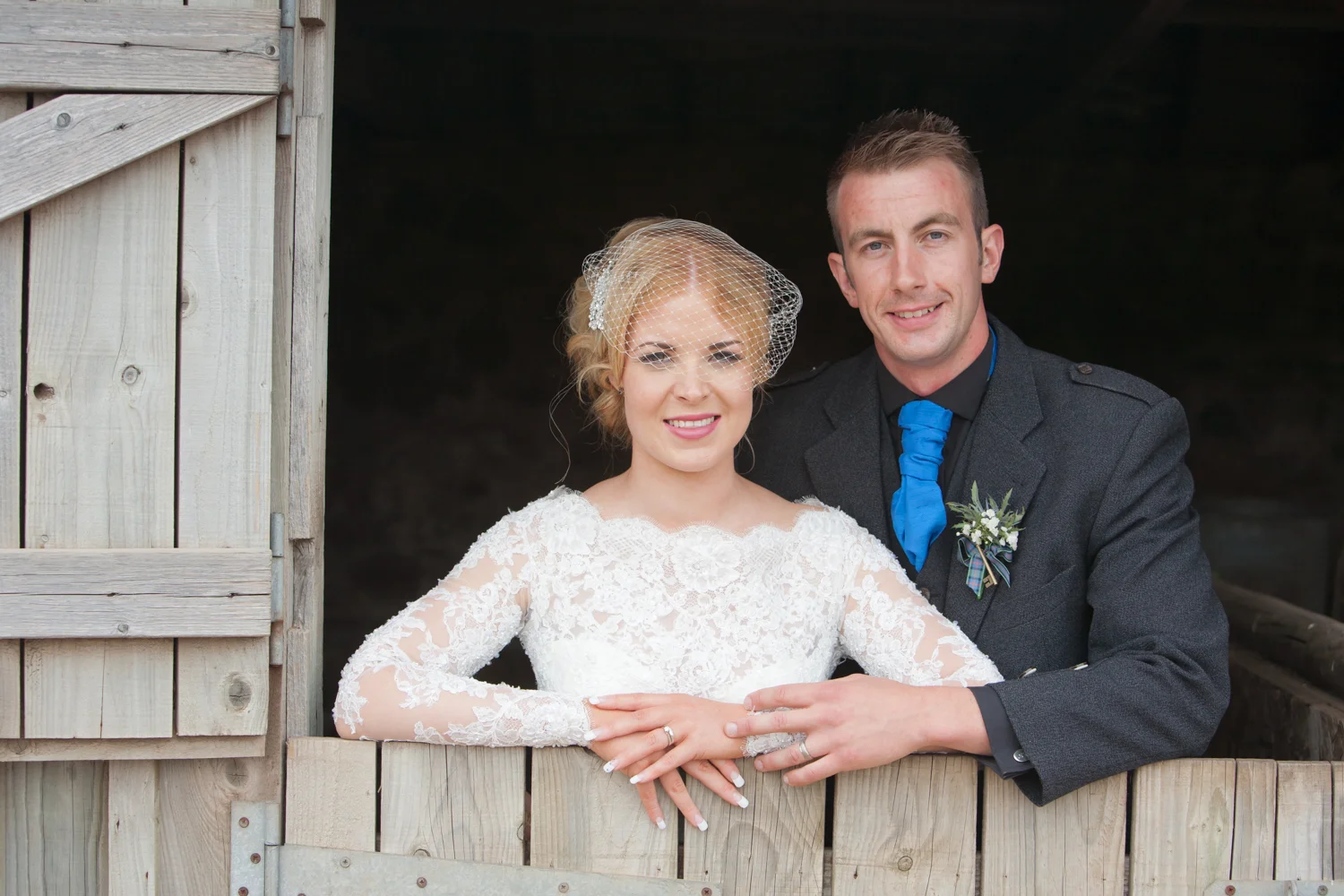 PICTORIAL_BERWICK_WEDDING_ALICE_WONDERLAND_MAD_HATTERS_FARM-9301.jpg