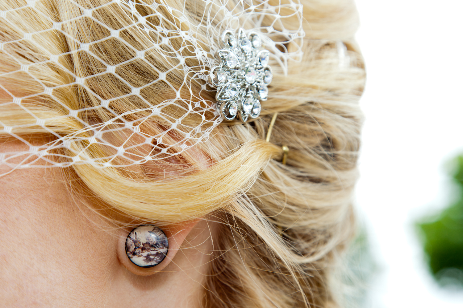 PICTORIAL_BERWICK_WEDDING_ALICE_WONDERLAND_MAD_HATTERS_FARM-9505.jpg