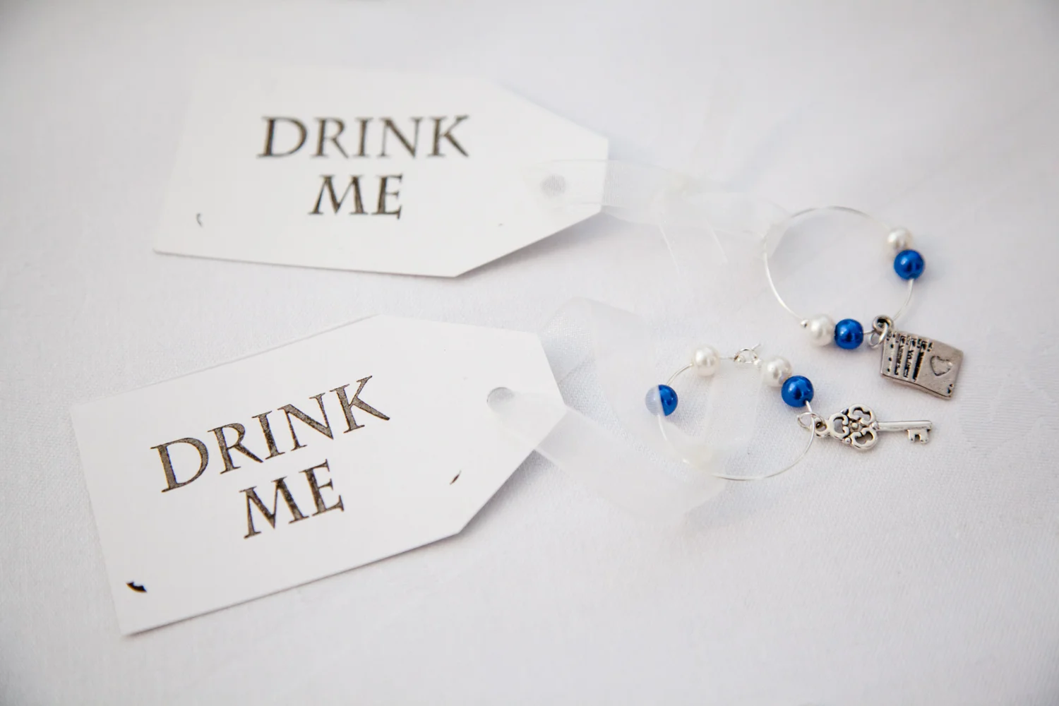 PICTORIAL_BERWICK_WEDDING_ALICE_WONDERLAND_MAD_HATTERS_FARM-9627.jpg
