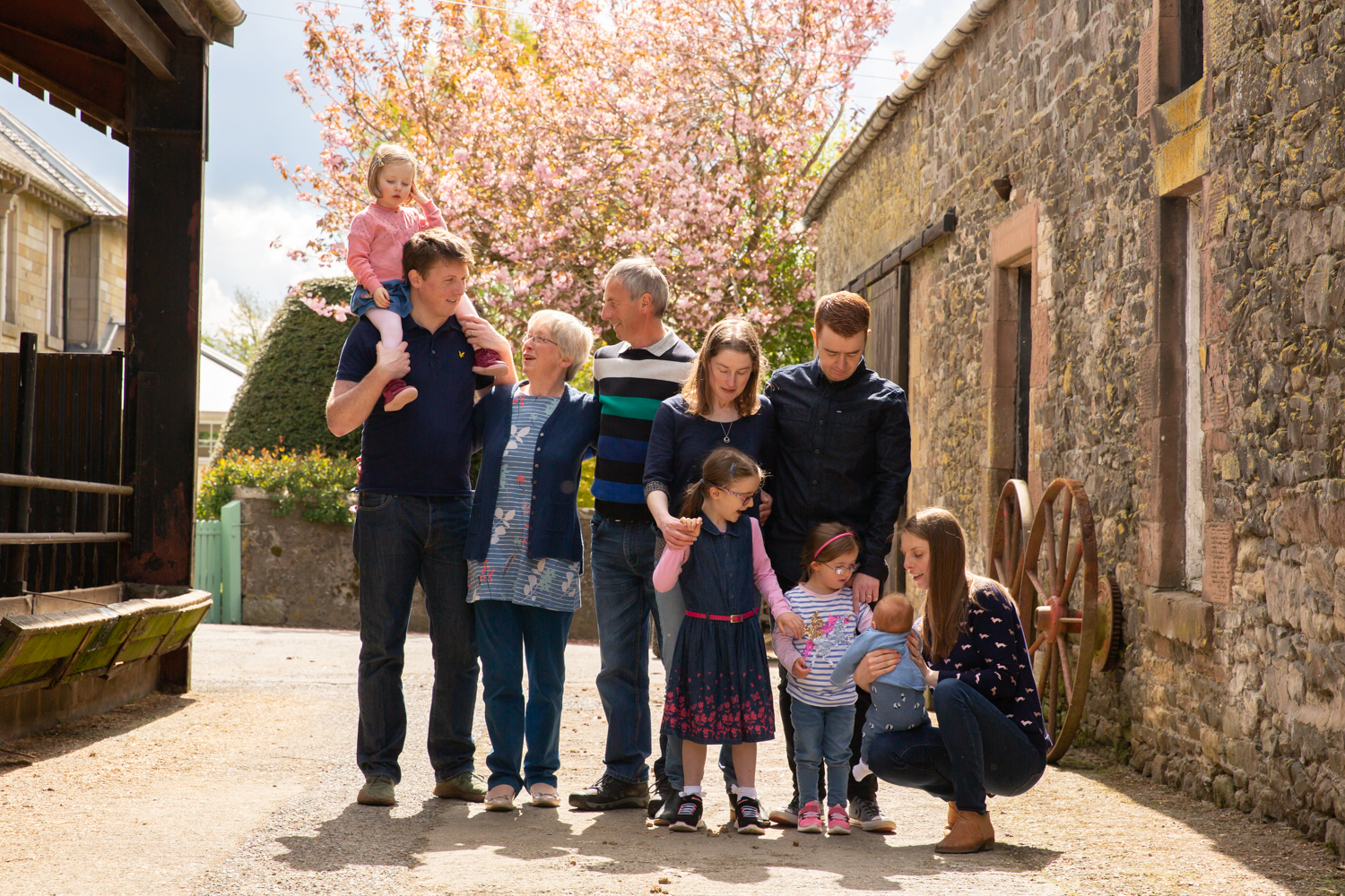 PICTORIAL_BERWICK_hawick_family_location_farm_photoshoot_cousins_dogs_-9812.jpg