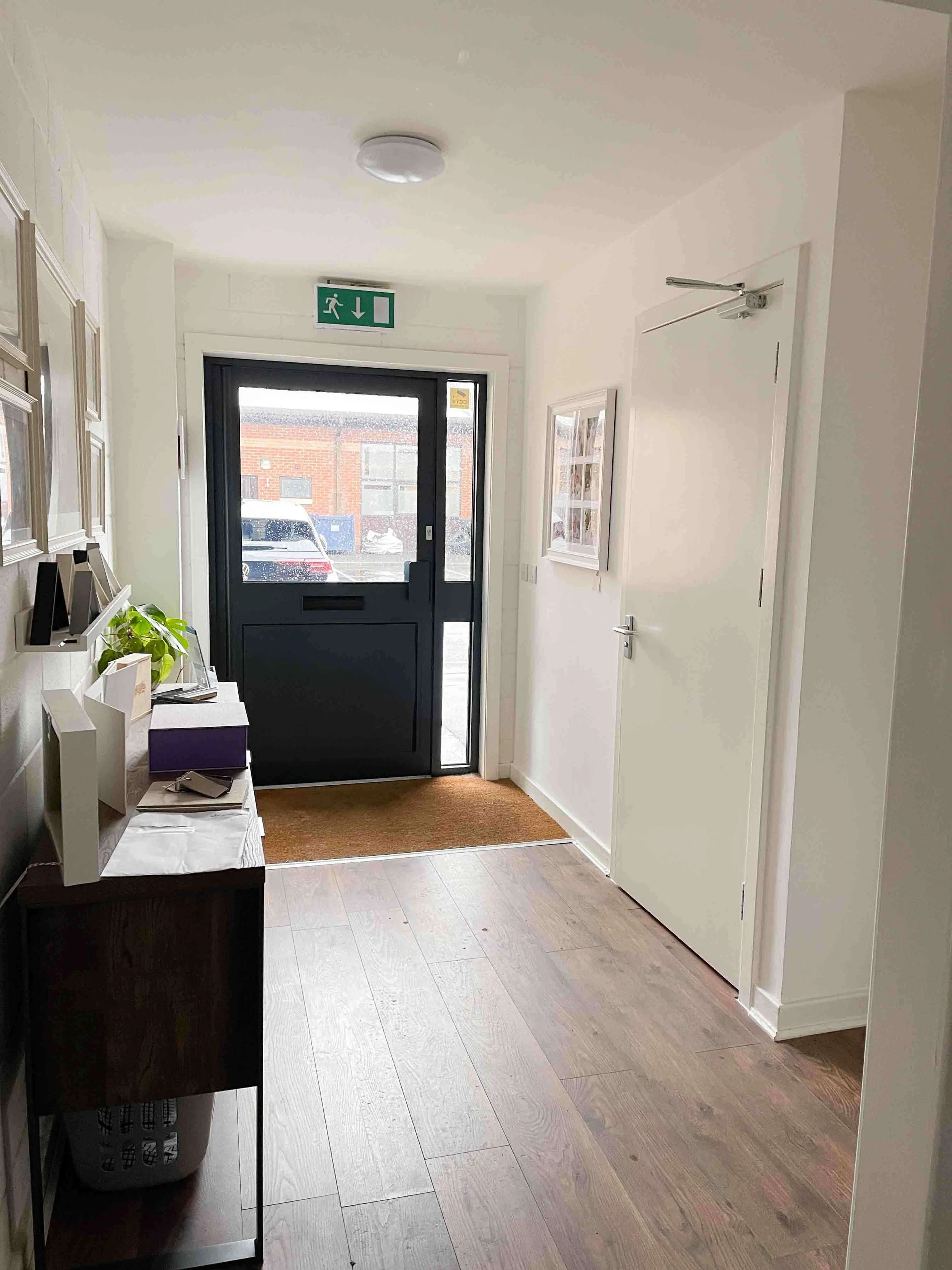 room-studio-hire-berwick-photograph-7258.jpg