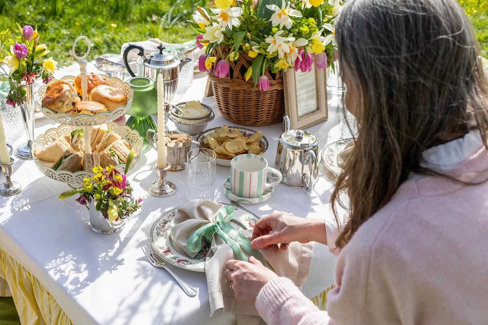 Table-scape designer Laura Somborn at her branding photoshoot