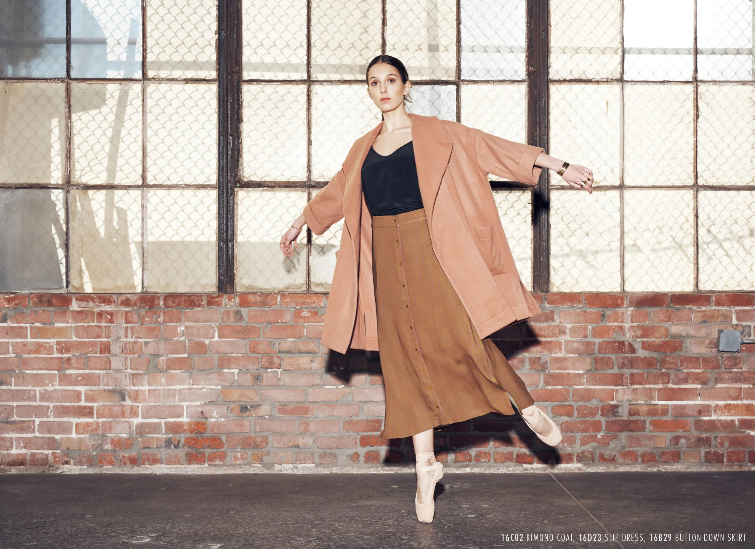 aligolden_aw16_lookbook-3.jpg