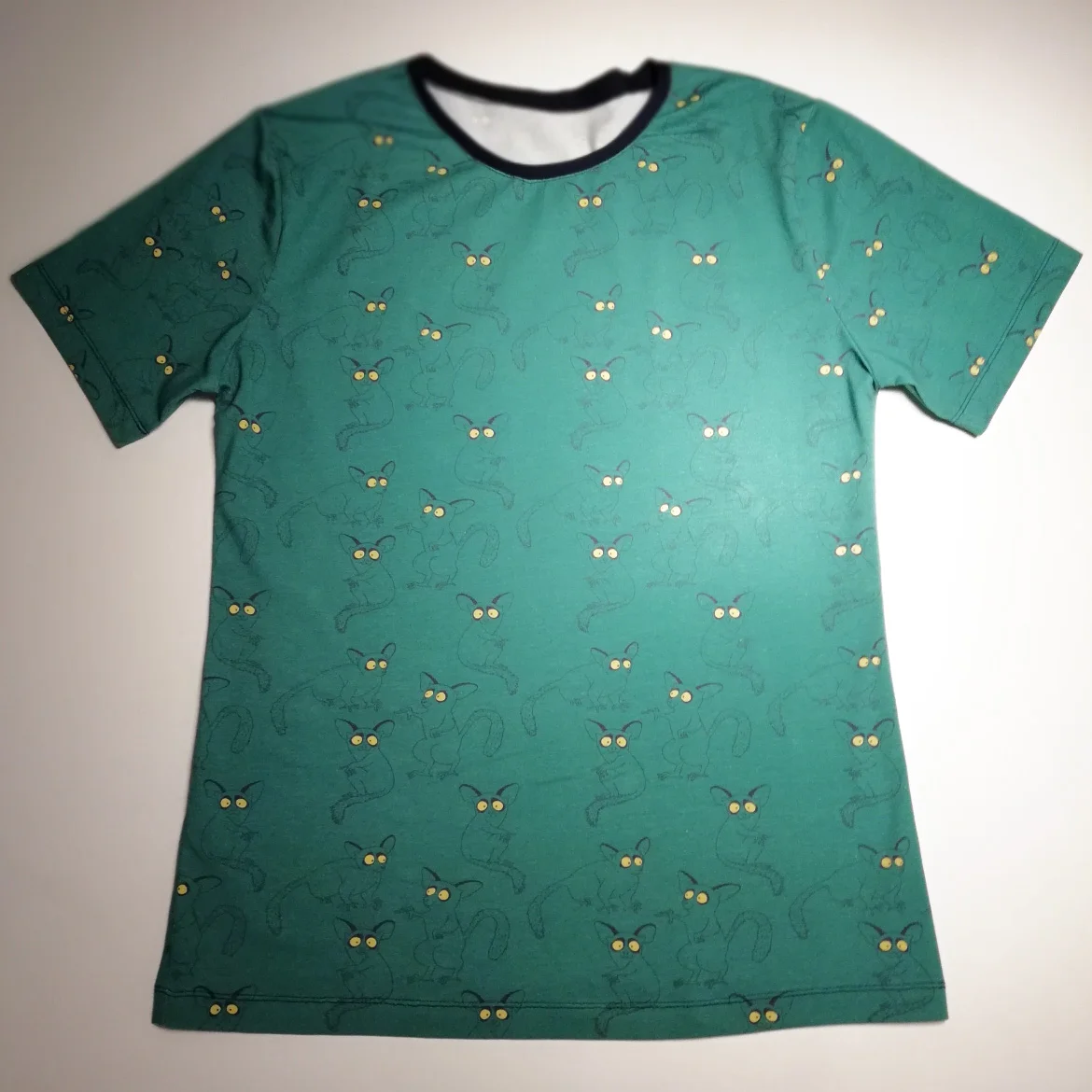 Fabric: Jersey of Motiflow, Bushbabies - Alhambra