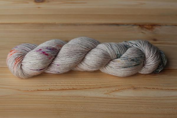 Farmers Market by Woolberry Fiber Co. - photo by Woolberry Fiber Co.