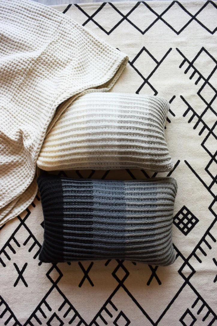 brioche infinity pillow